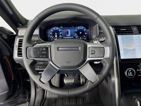 New 2026 Land Rover Discovery Dynamic SE AWD/4WD image 12