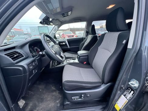 Used 2024 Toyota 4Runner SR5 image 11