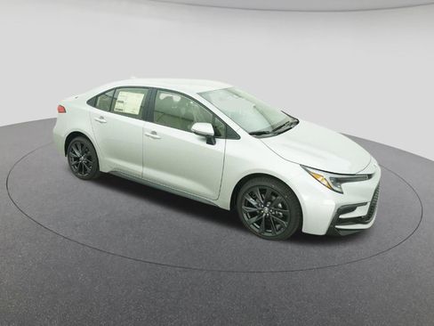 New 2026 Toyota Corolla SE image 12