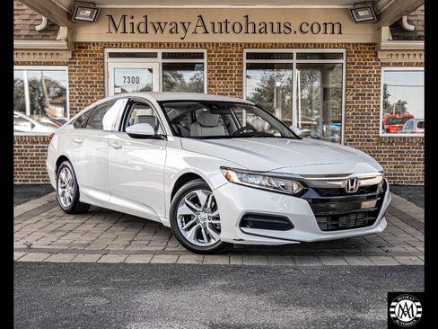 Used 2018 Honda Accord LX image 3