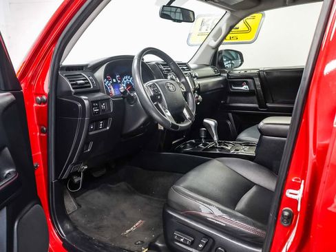 Used 2019 Toyota 4Runner TRD Off-Road Premium image 17