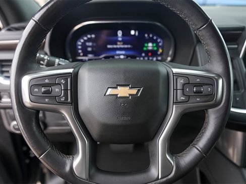 Used 2022 Chevrolet Tahoe LT w/ Luxury Package image 12