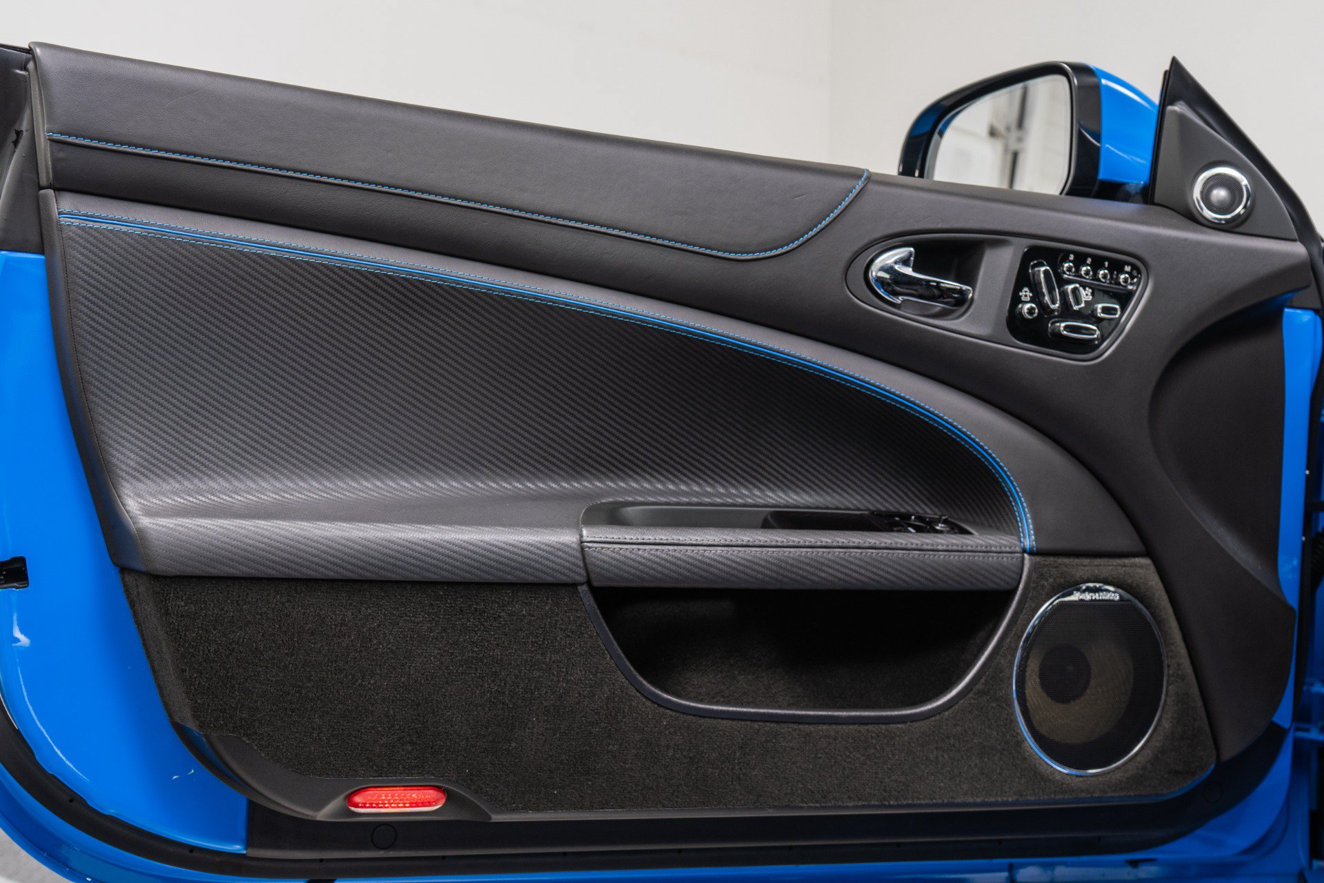 Used 2012 Jaguar XKR R-S RWD image 38