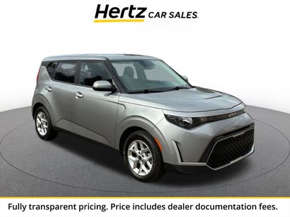 Used 2025 Kia Soul LX w/ LX Technology Package