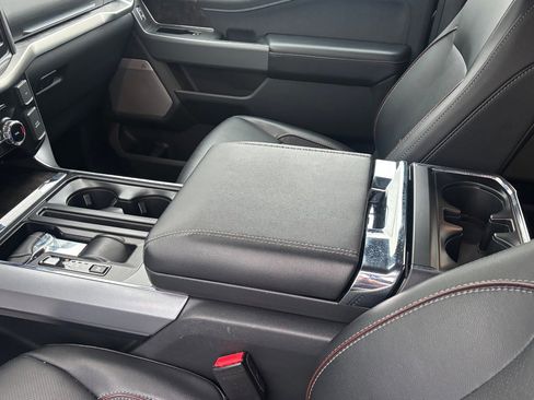 Certified 2022 Ford F150 Lariat image 50