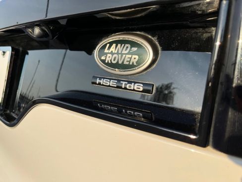 Used 2020 Land Rover Discovery HSE Luxury AWD/4WD image 7
