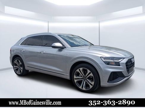 Used 2022 Audi Q8 Premium Plus AWD/4WD image 1