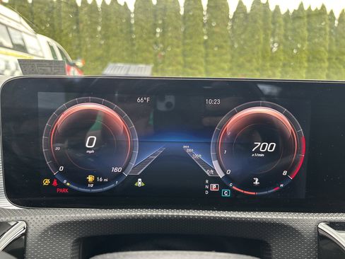 Used 2022 Mercedes-Benz CLA 250 4MATIC image 21