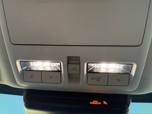 Used 2024 MAZDA CX-90 Plug-In Hybrid w/ Preferred image 18