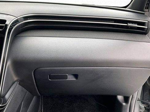 Used 2023 Hyundai Santa Cruz Limited image 28