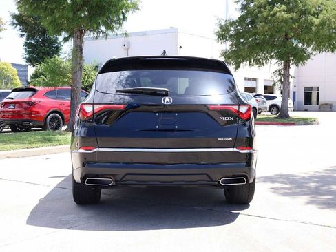 Used 2023 Acura MDX SH-AWD w/ Advance Package image 5