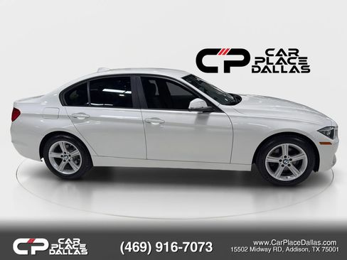 Used 2014 BMW 320i xDrive Sedan AWD/4WD image 15
