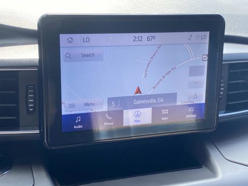 Used 2022 Ford Explorer XLT w/ Equipment Group 202A image 23