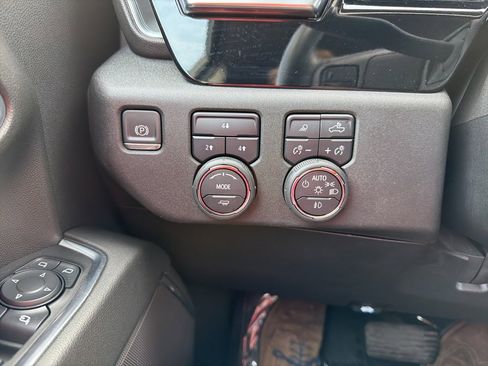 Certified 2024 Chevrolet Silverado 2500 LT w/ All Star Edition image 19