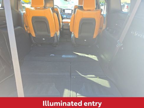 Used 2022 Chrysler Pacifica Pinnacle image 16