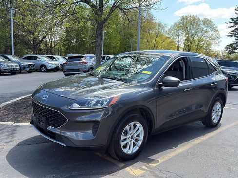 Used 2020 Ford Escape SE AWD/4WD image 3