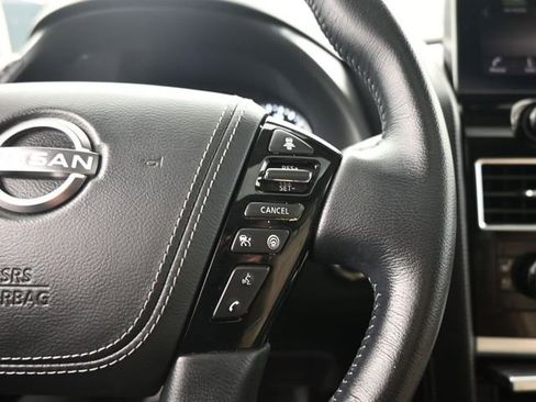 Used 2022 Nissan Armada Platinum image 21