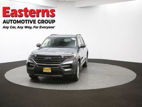 Used 2022 Ford Explorer XLT w/ Equipment Group 202A image 53