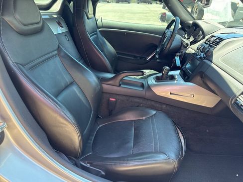 Used 2008 Saturn Sky w/ Premium Trim Package RWD image 13