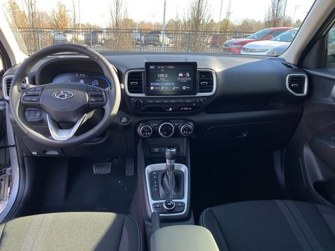 New 2026 Hyundai Venue SEL FWD image 29