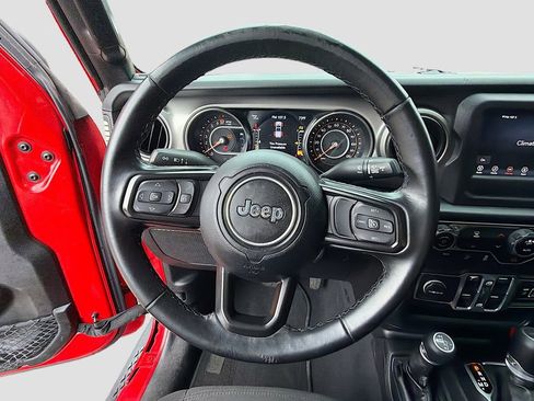 Used 2021 Jeep Gladiator Sport AWD/4WD image 33