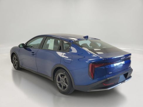 Used 2025 Kia K4 FWD image 5