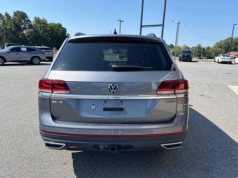 Used 2023 Volkswagen Atlas SE w/ Panoramic Sunroof Package AWD/4WD image 8