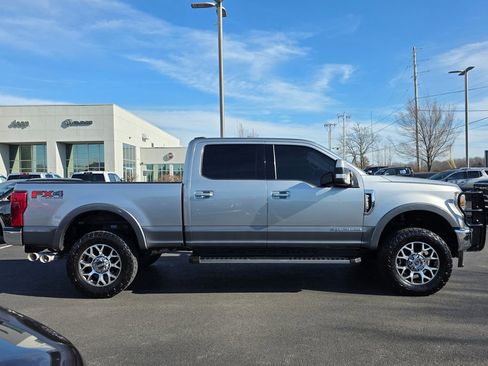Used 2021 Ford F250 Lariat w/ Lariat Value Package image 5