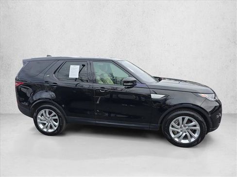 Used 2019 Land Rover Discovery HSE AWD/4WD image 4
