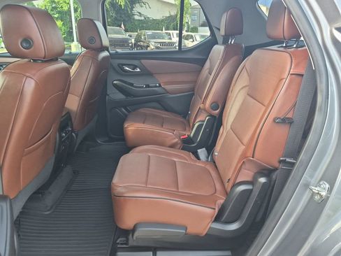 Used 2019 Chevrolet Traverse High Country AWD/4WD image 23