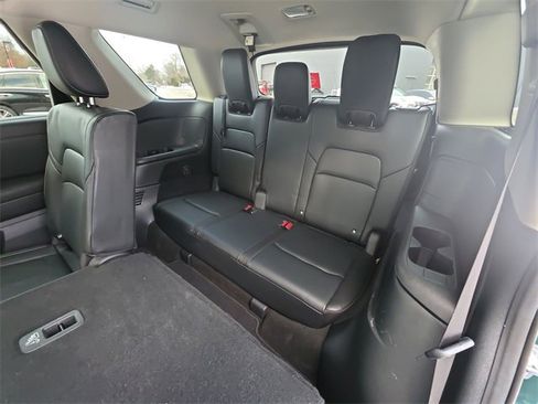 Certified 2023 Nissan Pathfinder SL w/ Black Appearance Package image 23