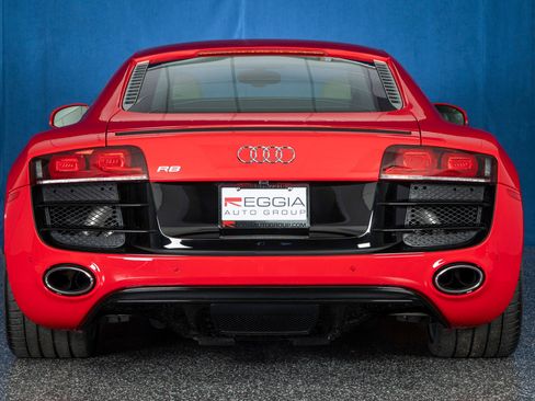 Used 2010 Audi R8 V10 image 5