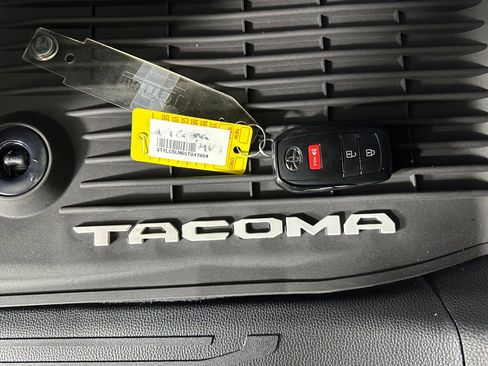 New 2025 Toyota Tacoma TRD Sport image 29