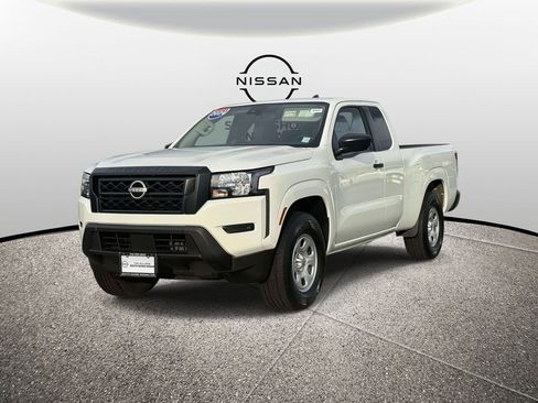 Certified 2024 Nissan Frontier S w/ Technology Package image 4