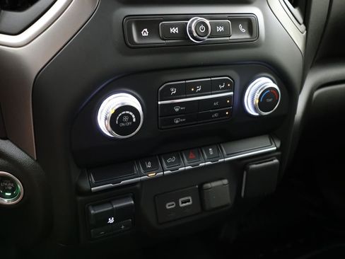 Used 2024 GMC Sierra 2500 Pro w/ Convenience Package AWD/4WD image 22