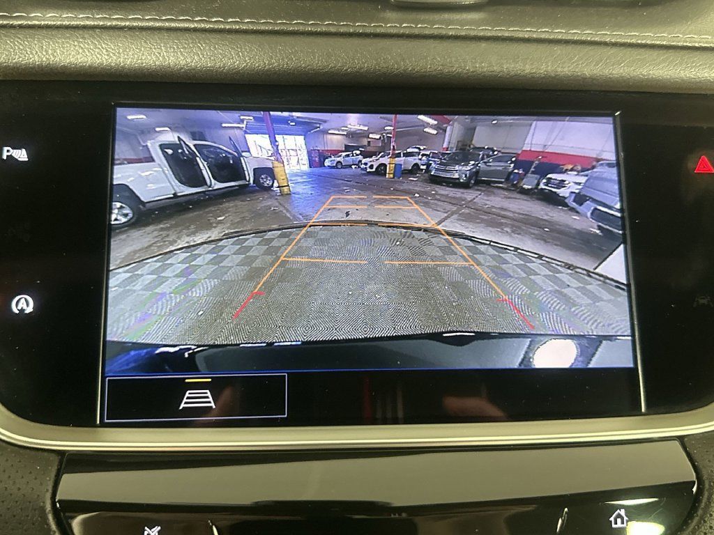 Used 2023 Cadillac XT5 Luxury FWD image 17