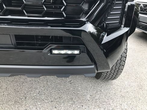 Certified 2025 Toyota Tacoma TRD Pro w/ Tow Tech Package image 19