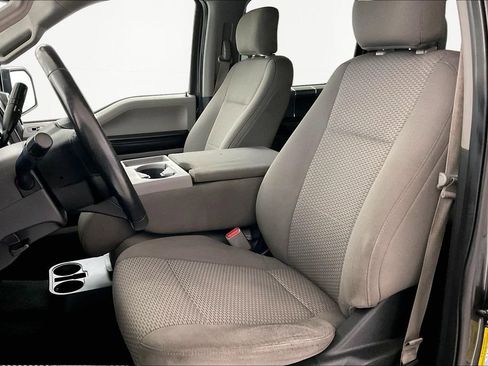 Used 2017 Ford F150 XLT w/ Equipment Group 302A Luxury image 19