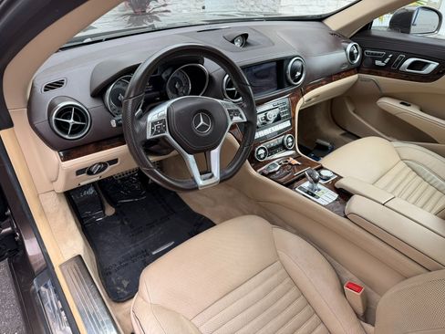 Used 2016 Mercedes-Benz SL 400 image 30