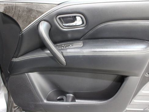 Used 2021 INFINITI QX80 Luxe RWD image 29
