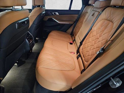 New 2026 BMW X5 sDrive40i image 15