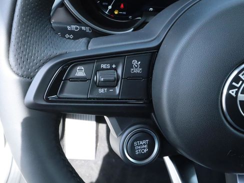 New 2025 Alfa Romeo Giulia image 12