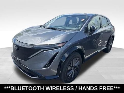 Used 2024 Nissan Ariya AWD image 3