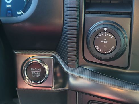 Used 2025 Ford F150 Raptor image 15