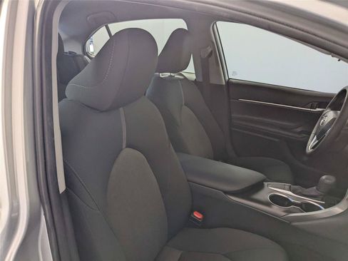 Used 2024 Toyota Camry LE FWD image 31