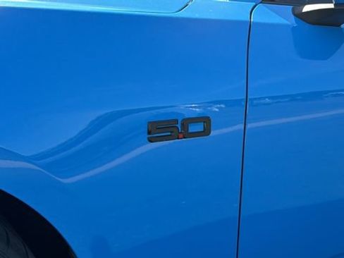Used 2025 Ford Mustang GT RWD image 12