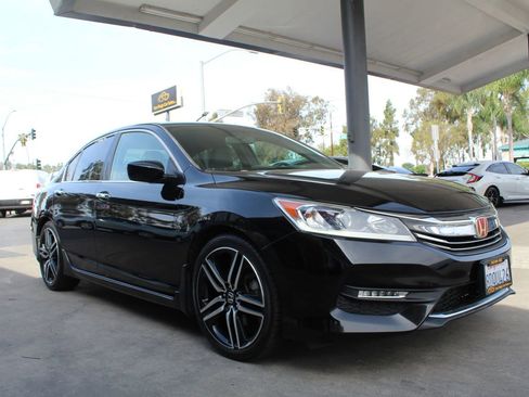 Used 2016 Honda Accord Sport image 7