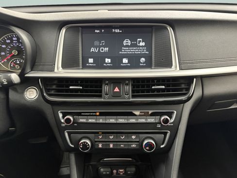 Used 2020 Kia Optima S image 13
