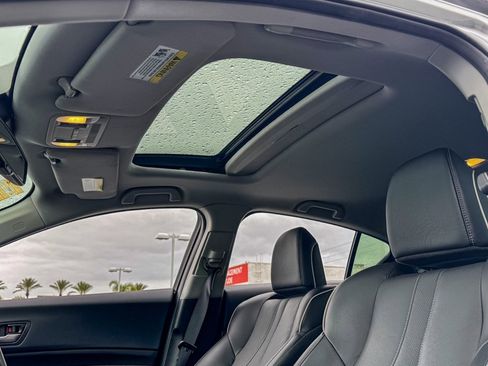 Used 2022 Acura ILX w/ Premium Package image 16