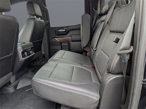 Used 2021 Chevrolet Silverado 1500 High Country w/ Technology Package image 14